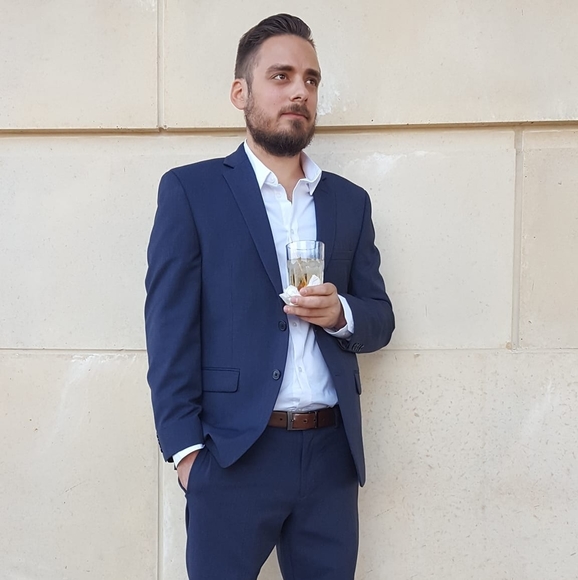 Meet your Posher, Shaun - Picture 1 of 1